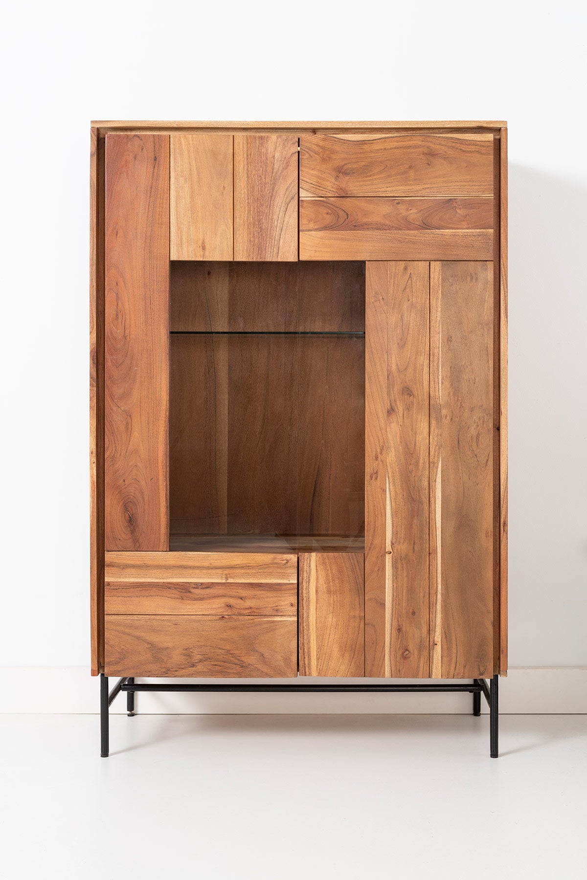 Comprar Aparador Vertical Acacia 150x96x40cm online en KitMuebles