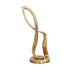 Escultura abstracta Infinitum de metal con acabado en oro envejecido, diseño de líneas fluidas y dinámicas para decoración de interiores.