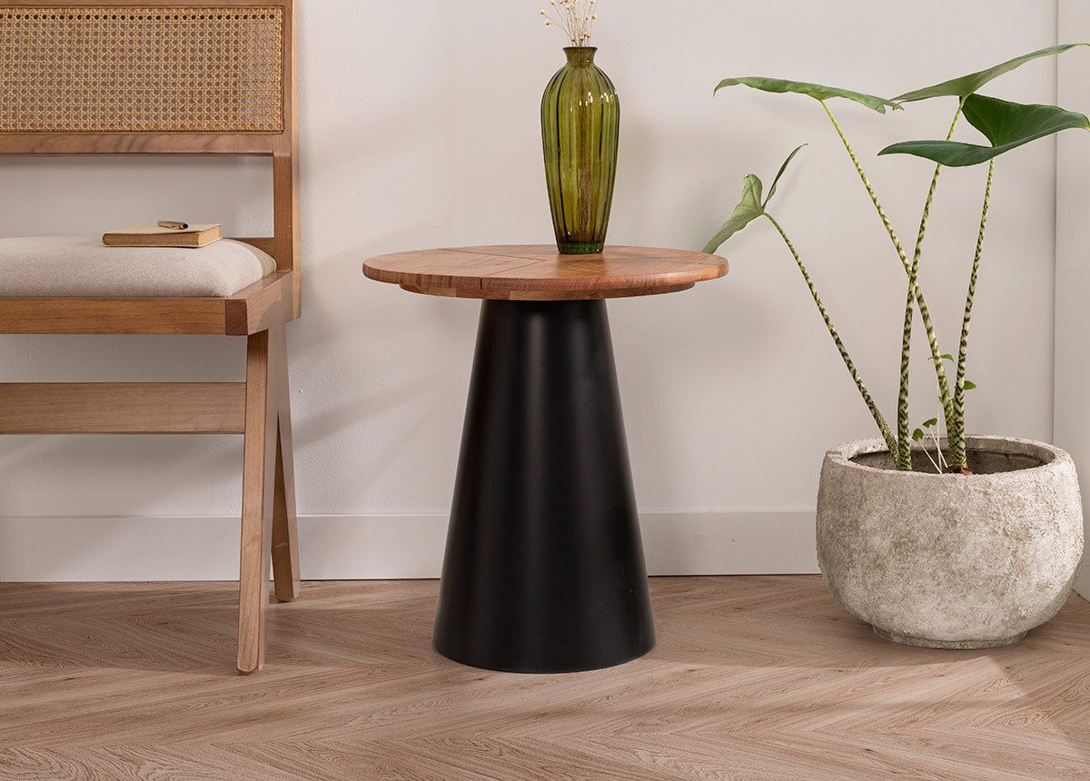 Mesa Auxiliar Tris 52x49x49cm