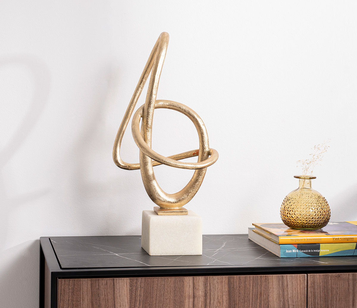 Comprar Escultura Ariadne 22x49x22cm online en KitMuebles