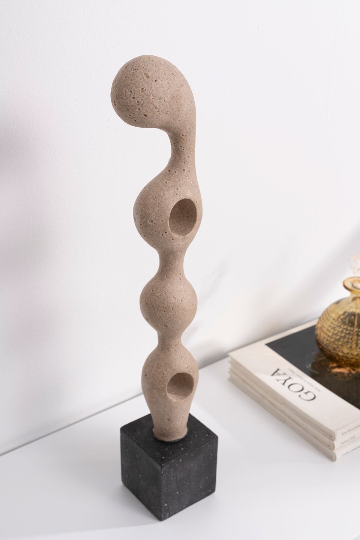 Comprar Escultura Totem 12x51x8cm online en KitMuebles