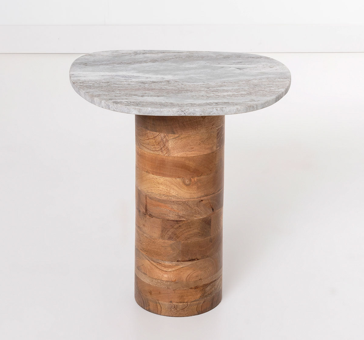 Comprar Mesa Auxiliar Core 41x44x37cm online en KitMuebles