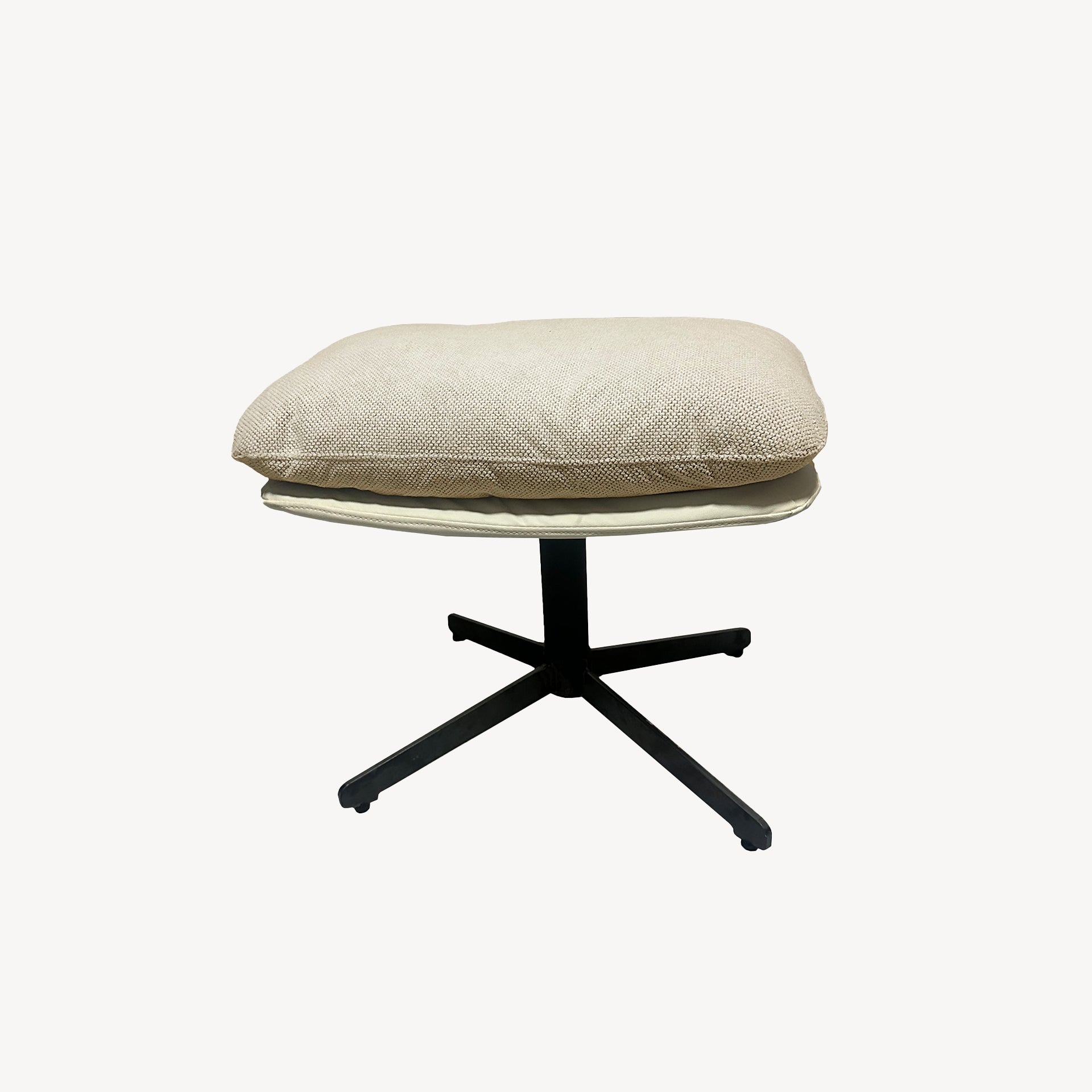 Comprar Banqueta Reposapies Dual 42x52x40cm online en KitMuebles