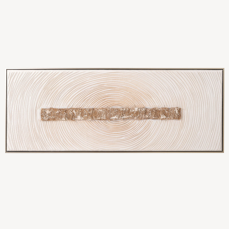 Cuadro Resonance minimalista de círculos concéntricos en relieve, lienzo blanco roto y crudo con franja de fibra natural y marco de metal.