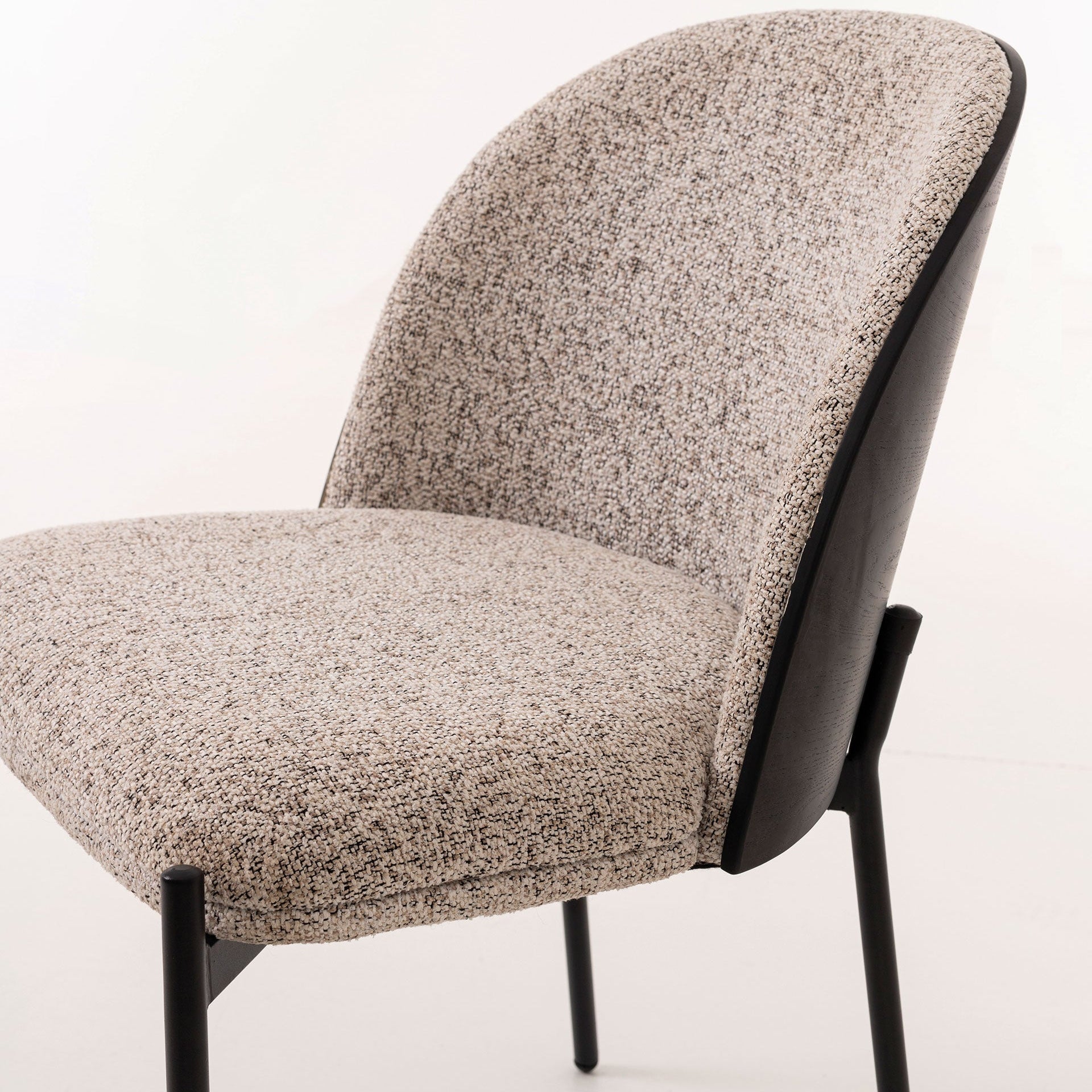 Comprar Silla Ingrid online en KitMuebles