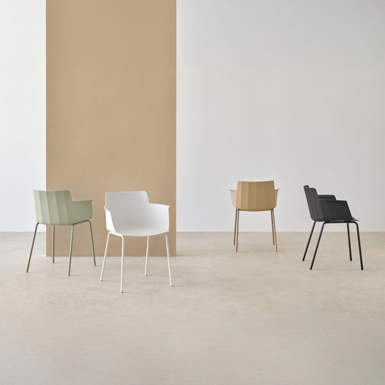 Comprar Silla Dolly online en KitMuebles