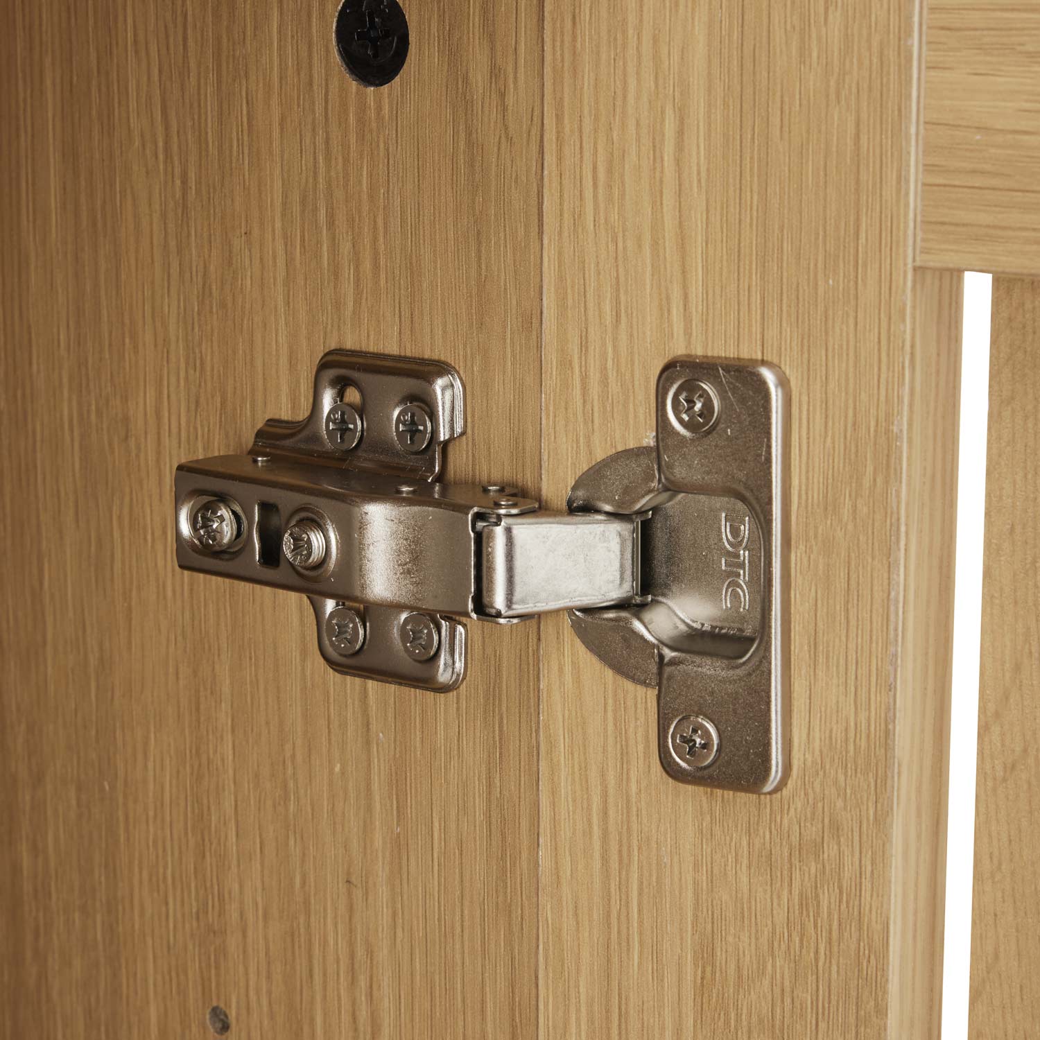 Comprar Aparador Kauri online en KitMuebles