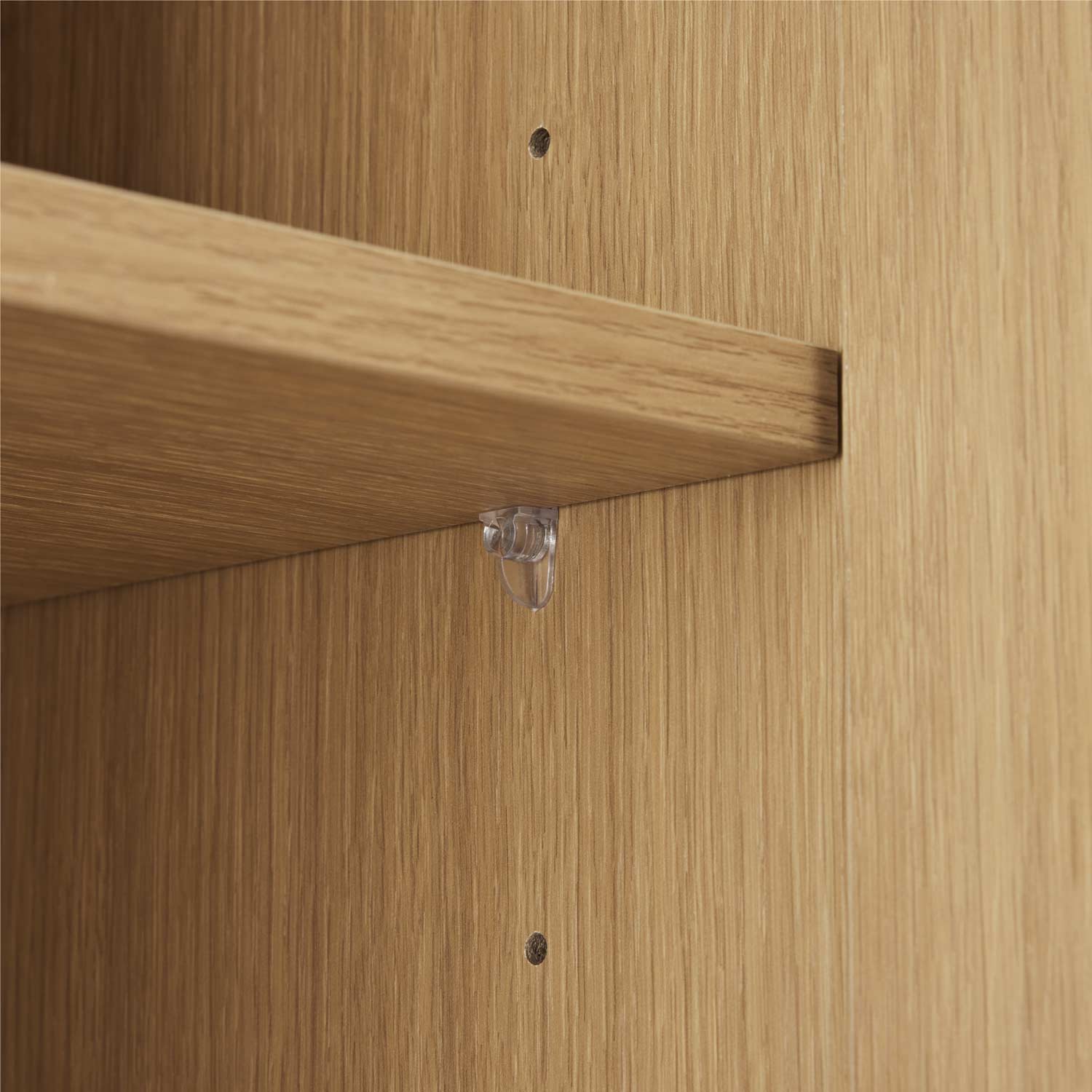 Comprar Aparador alto 2 puertas Kauri online en KitMuebles