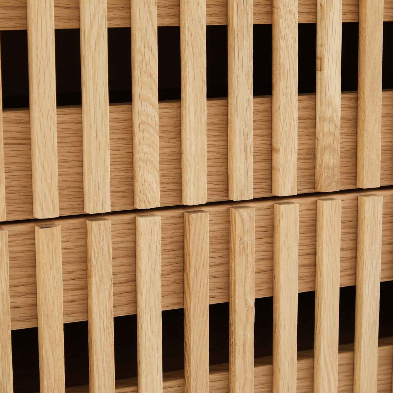 Comprar Mesita 2 cajones 60 Kauri online en KitMuebles