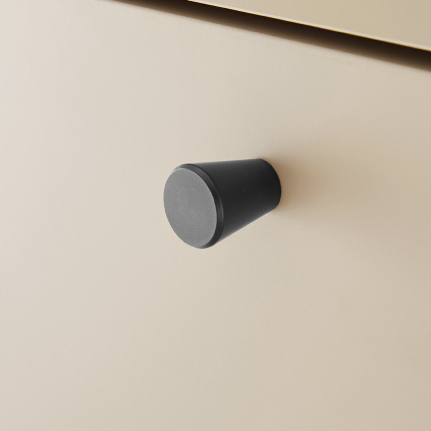 Comprar Sinfonier 5 cajones Sequoia online en KitMuebles