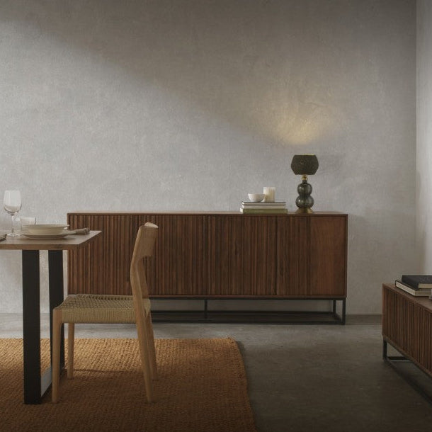 Aparador 2 Puertas Kuma