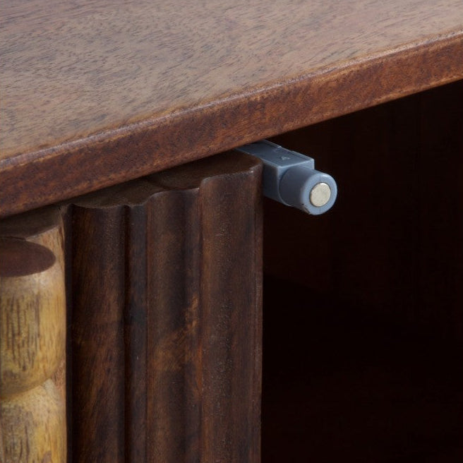 Comprar Aparador 2 Puertas Sila online en KitMuebles