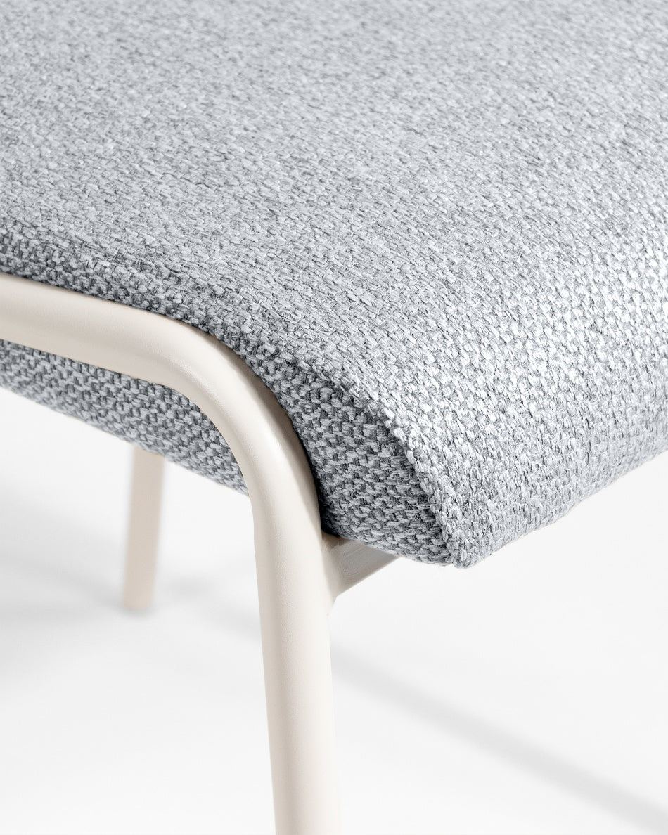 Gris